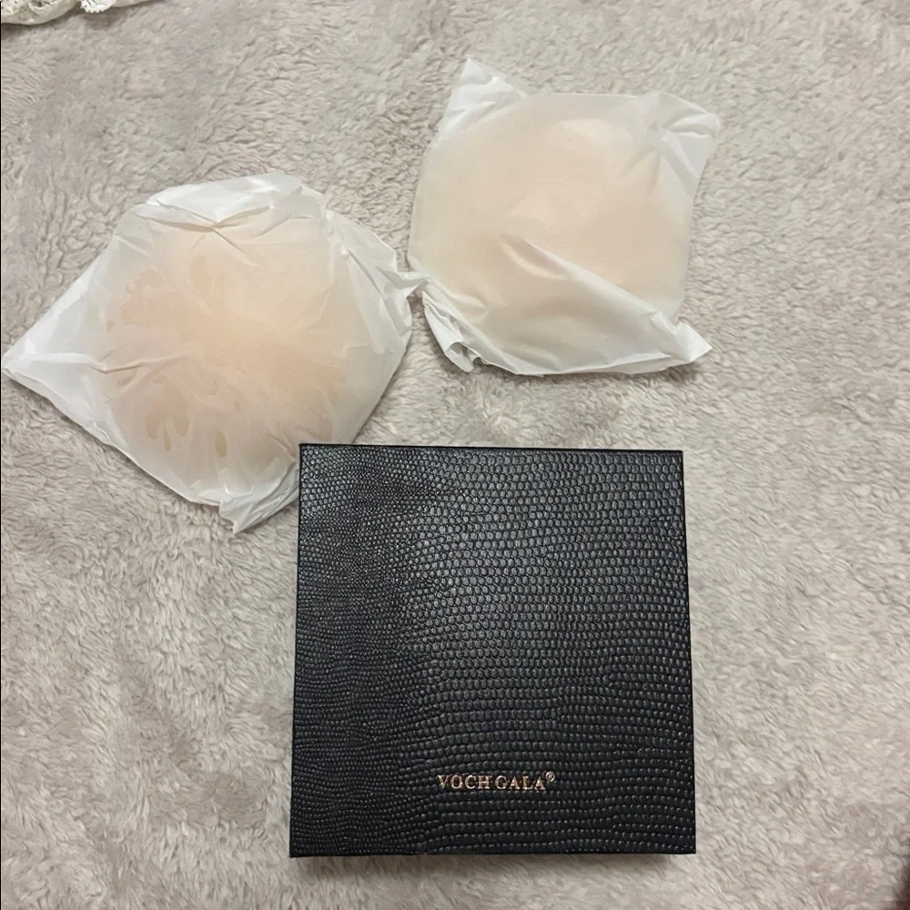 NWT nipple stickies